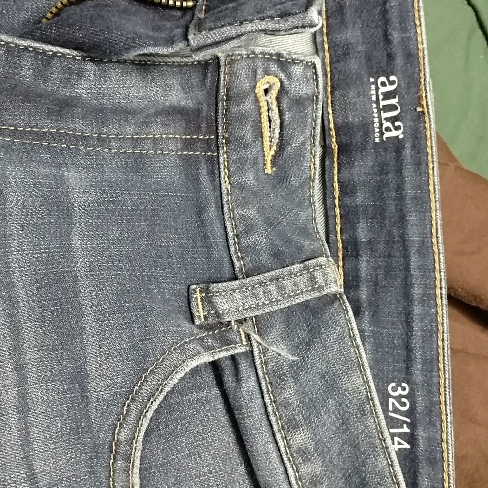 Brand new no tags ana capri